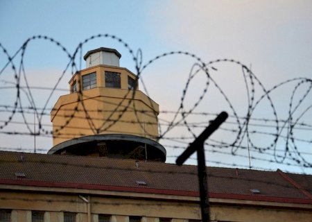 Justiça revoga prisão domiciliar de condenado por homicídio e tráfico de drogas