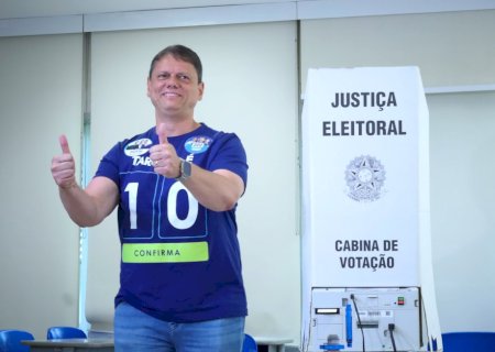 O recado de Tarcísio de Freitas após a derrota de Flávio Bolsonaro para Lula no segundo turno