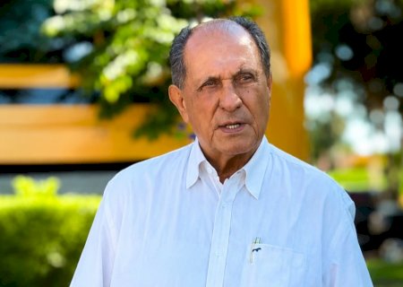 Zé Teixeira homenageia líderes que impulsionam o desenvolvimento de MS