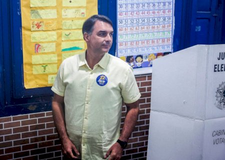 Flávio Bolsonaro perdeu votos em seis estados do 1º para o 2º turno; veja onde ganhou e perdeu