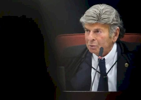 Fux pede acesso a processos contra Jair Bolsonaro no STF