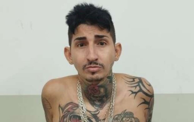 Suspeito de matar estudante em frente à conveniência é preso